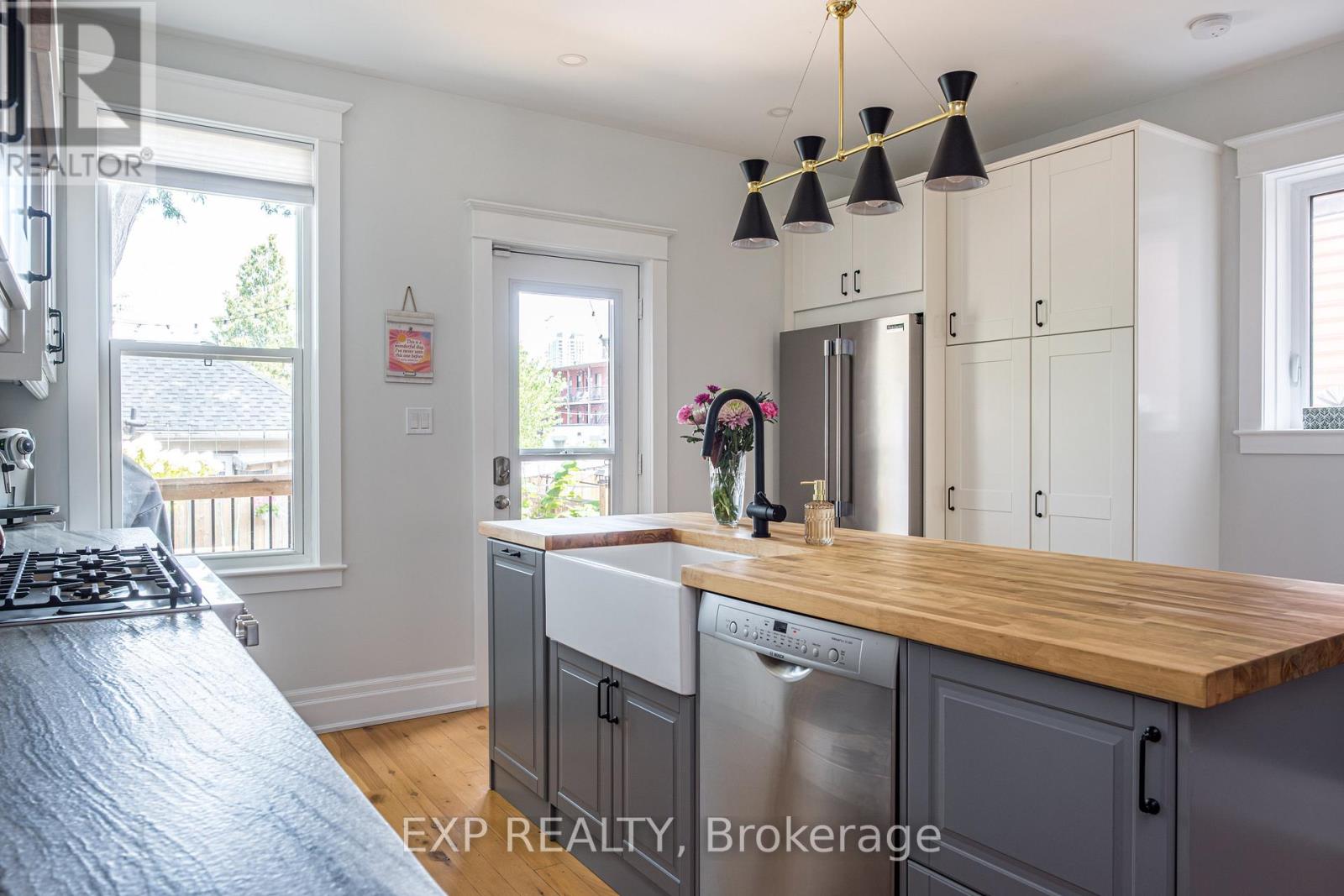 14 CHATHAM STREET, Hamilton (Kirkendall), Ontario, L8P2B2 — Photo 15