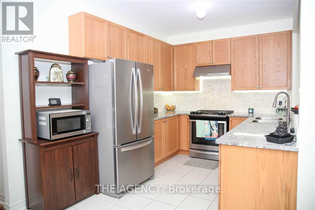 647 MOCKRIDGE TERRACE S, Milton (HA Harrison), Ontario, L9T8W1 — Photo 11