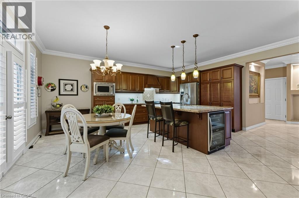 20 LORUPE Court, Ancaster, Ontario, L9G0C8 — Photo 10