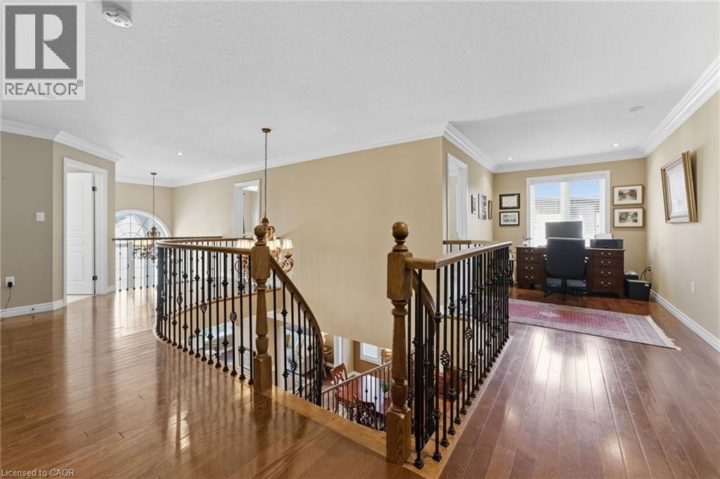 20 LORUPE Court, Ancaster, Ontario, L9G0C8 — Photo 11