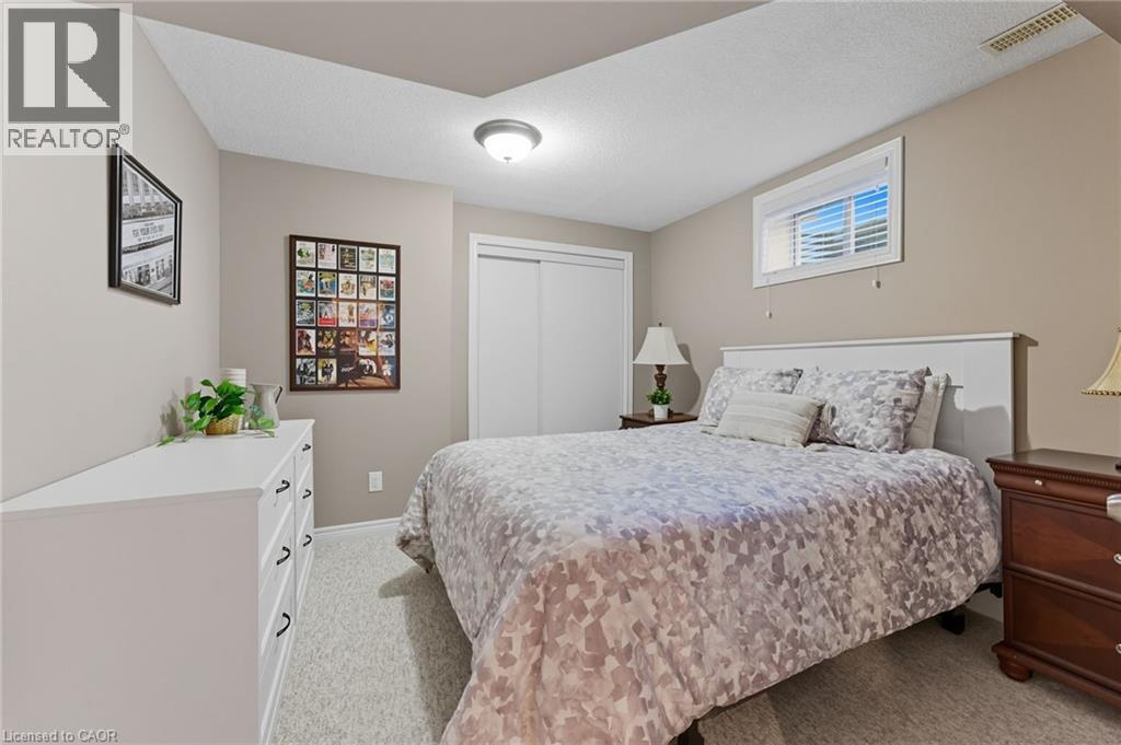 20 LORUPE Court, Ancaster, Ontario, L9G0C8 — Photo 24