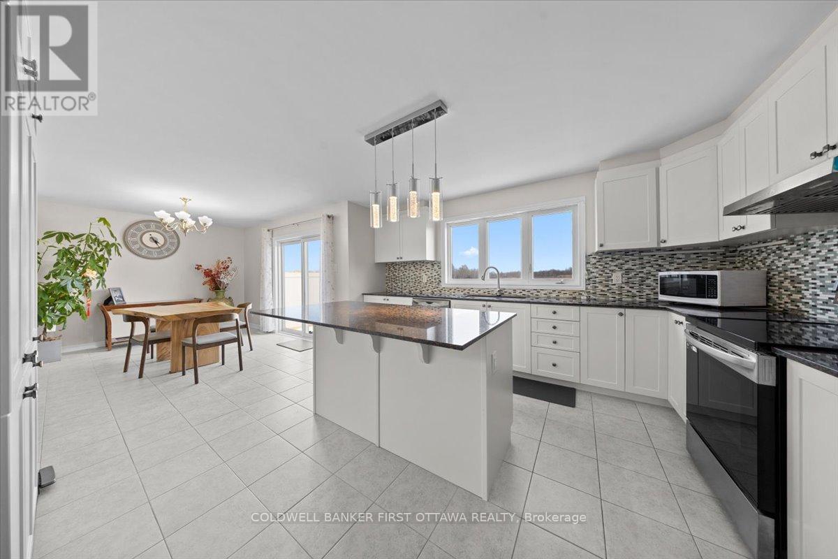 355 SWEETCLOVER WAY, Ottawa, Ontario, K4A1E6 — Photo 9