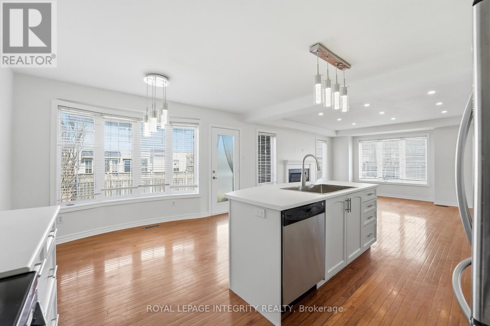 200 BURNABY DRIVE, Ottawa, Ontario, K2S0K1 — Photo 8