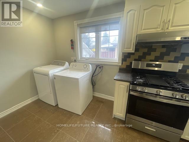 MAIN - 18 ALBACORE CRESCENT, Toronto (Woburn), Ontario, M1H2L3 — Photo 10