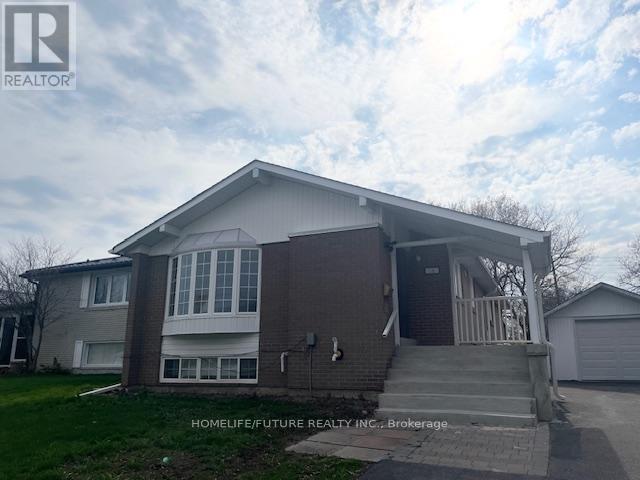 MAIN - 18 ALBACORE CRESCENT, Toronto (Woburn), Ontario, M1H2L3 — Photo 2