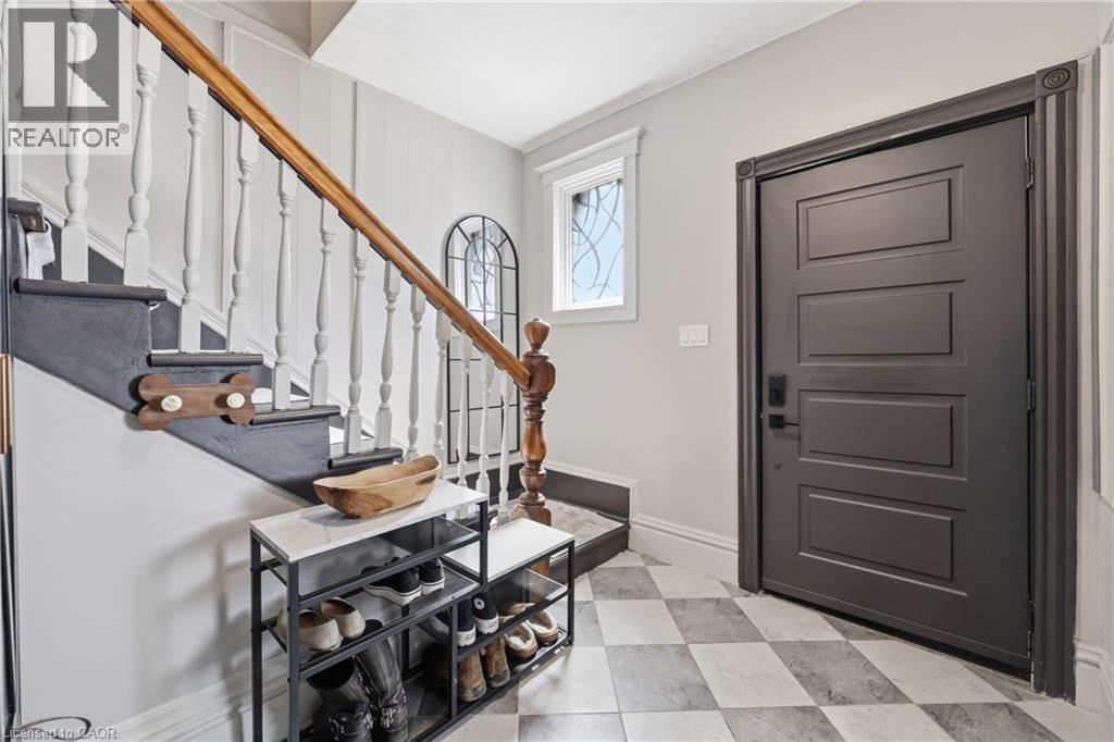 361 CUMBERLAND Avenue, Hamilton, Ontario, L8M2A5 — Photo 8
