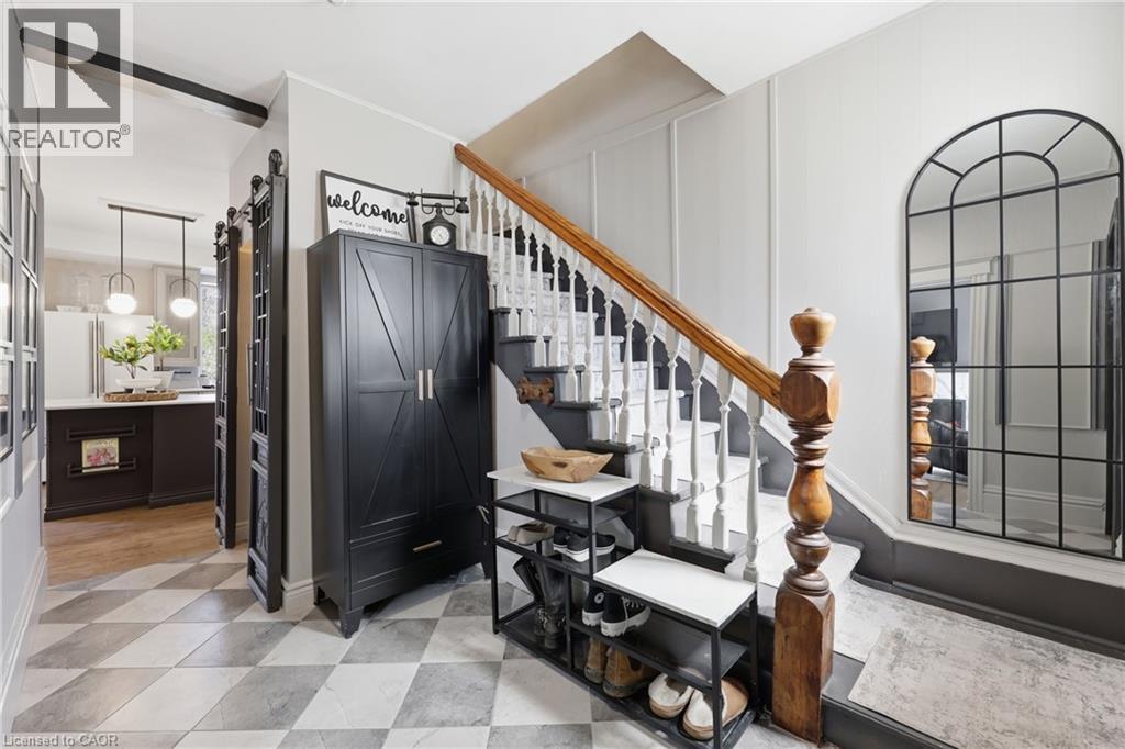 361 CUMBERLAND Avenue, Hamilton, Ontario, L8M2A5 — Photo 9