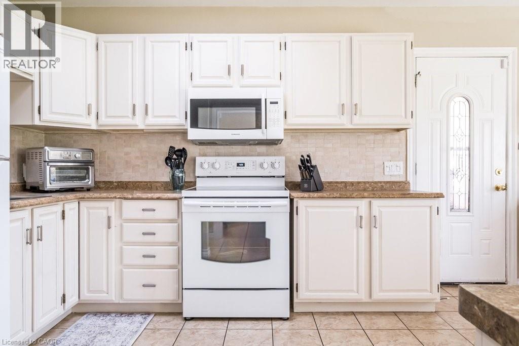 129 ONEIDA Boulevard, Hamilton, Ontario, L9G3C7 — Photo 14