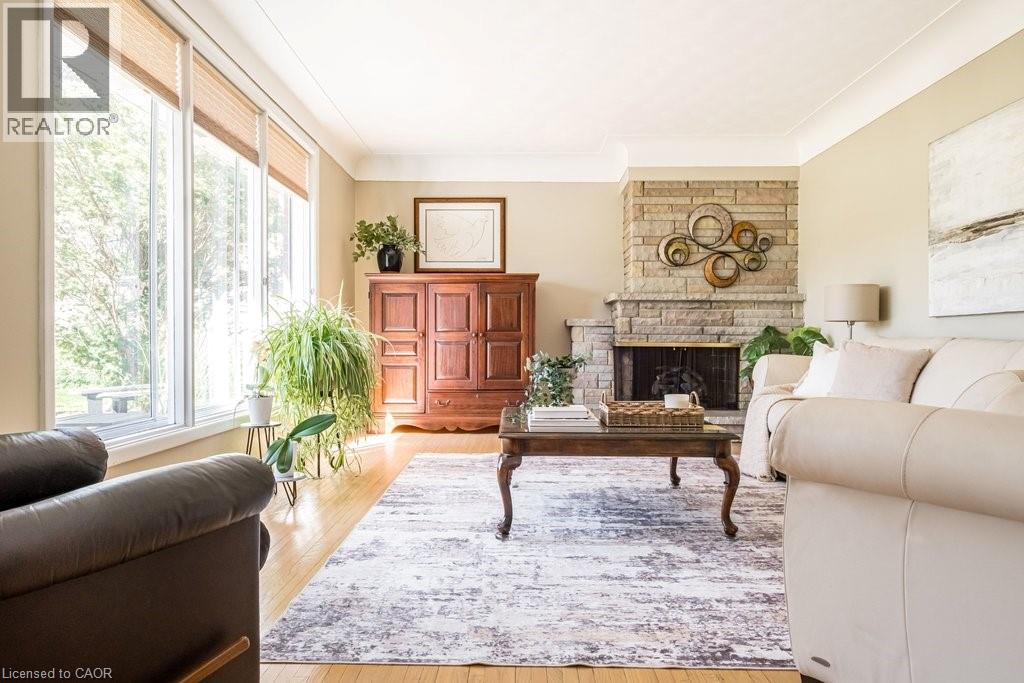 129 ONEIDA Boulevard, Hamilton, Ontario, L9G3C7 — Photo 4