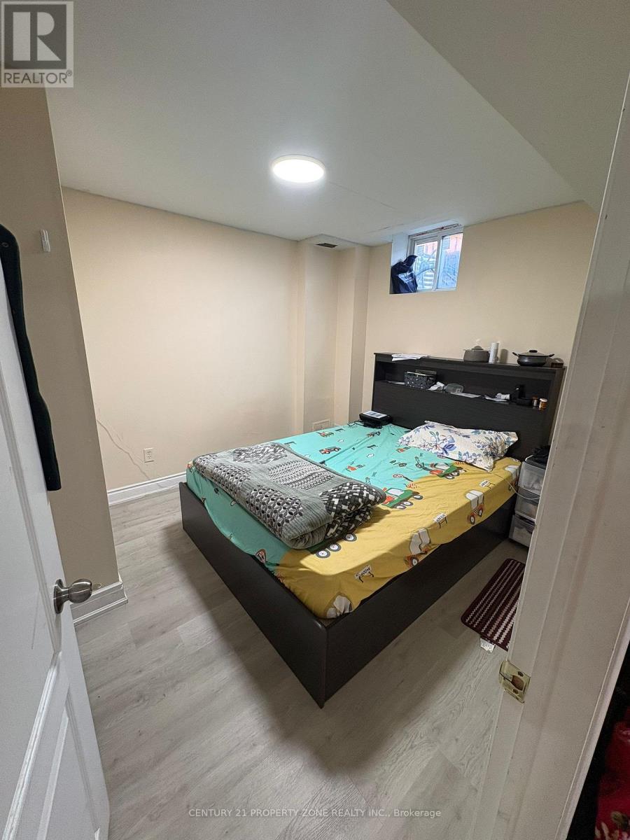 84 TIDELAND DRIVE, Brampton (Fletcher's Meadow), Ontario, L7A2W1 — Photo 4