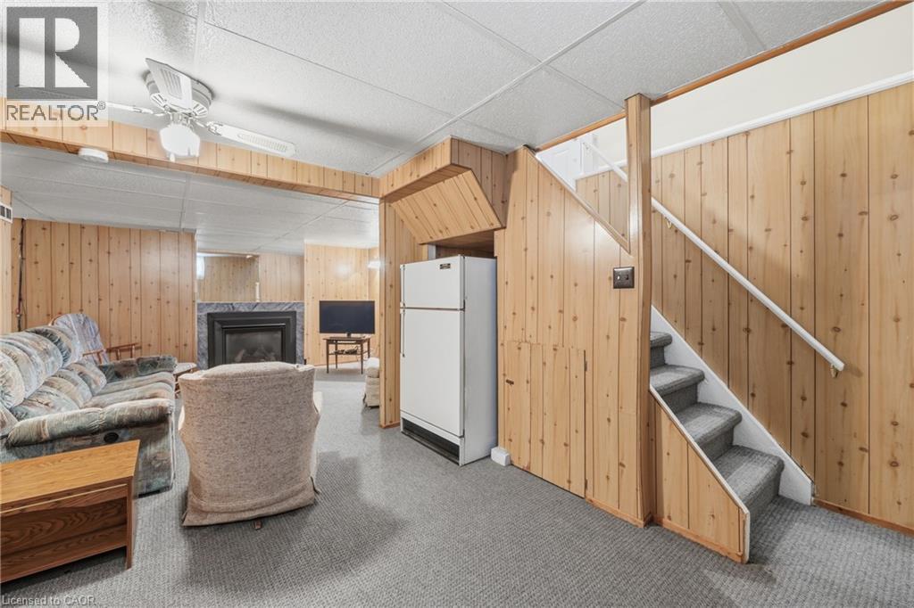 37 CENTRAL PARK Avenue, Dundas, Ontario, L9H2M5 — Photo 18