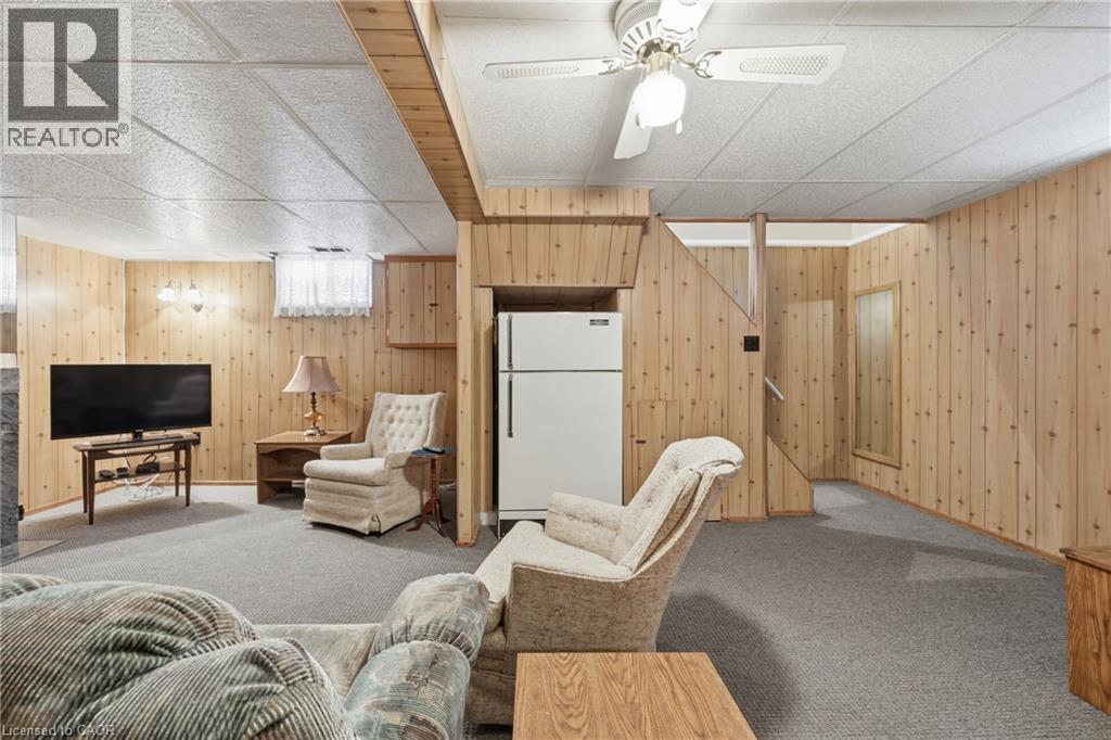 37 CENTRAL PARK Avenue, Dundas, Ontario, L9H2M5 — Photo 19