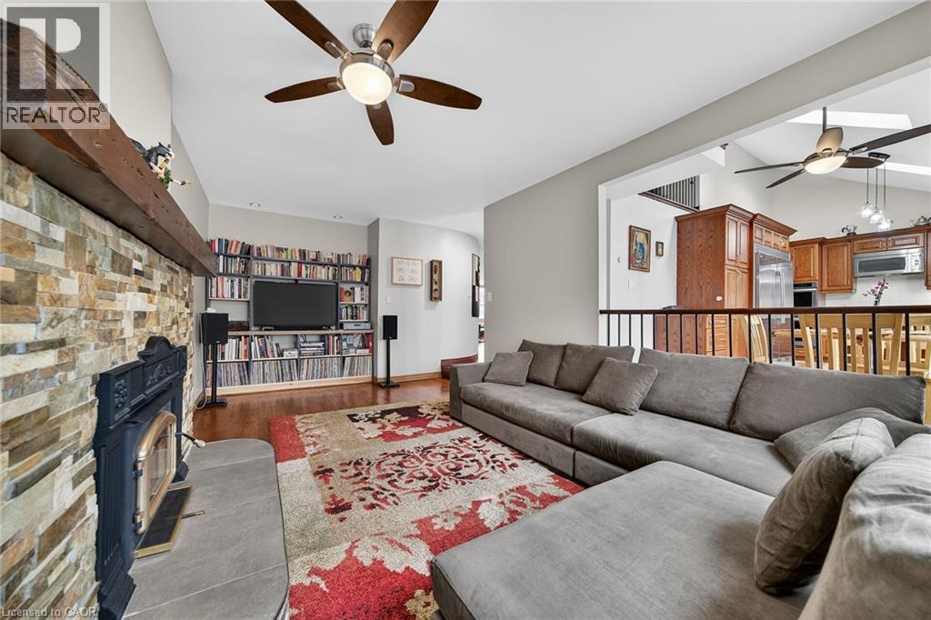 6 REGAL Drive, Hamilton, Ontario, L8W2P4 — Photo 16