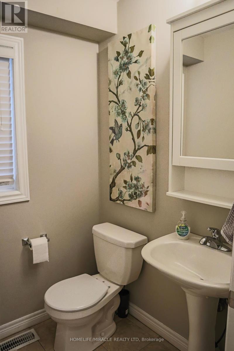 222 PELECH CRESCENT, Hamilton (Hannon), Ontario, L0R1P0 — Photo 6