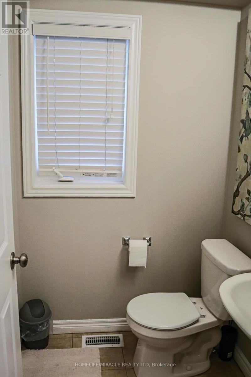 222 PELECH CRESCENT, Hamilton (Hannon), Ontario, L0R1P0 — Photo 7