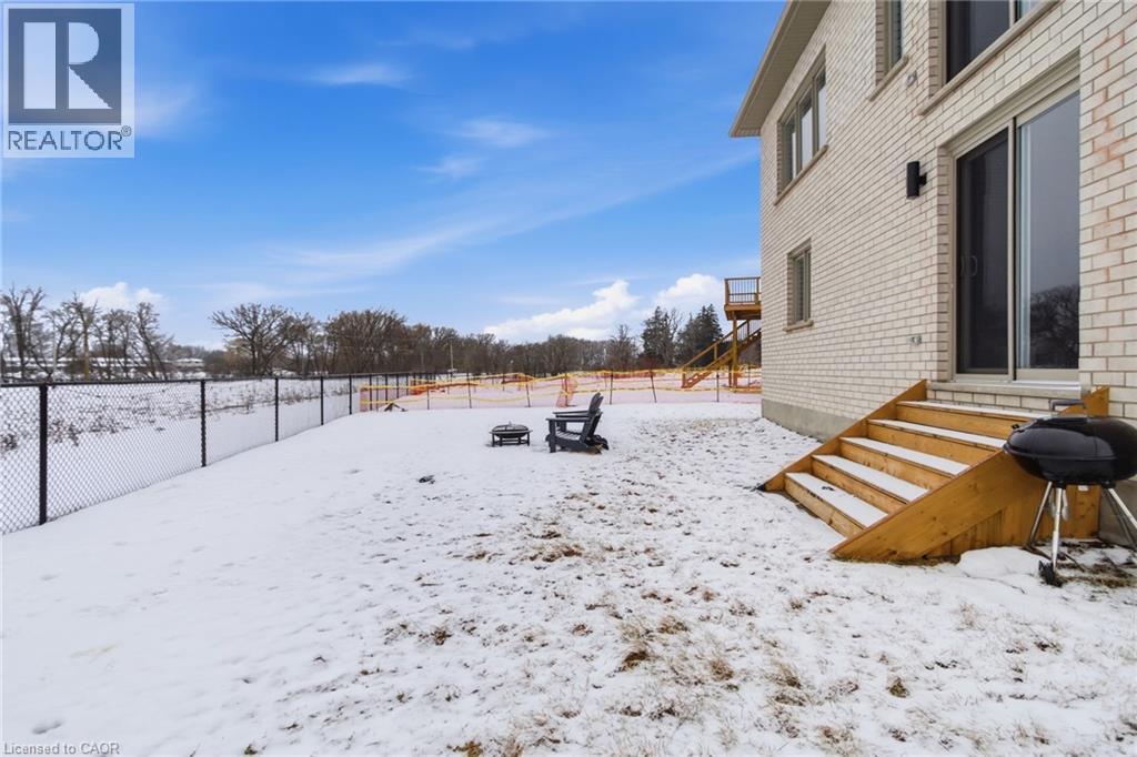 201 DEMPSEY Drive, Stratford, Ontario, N5A0K5 — Photo 40