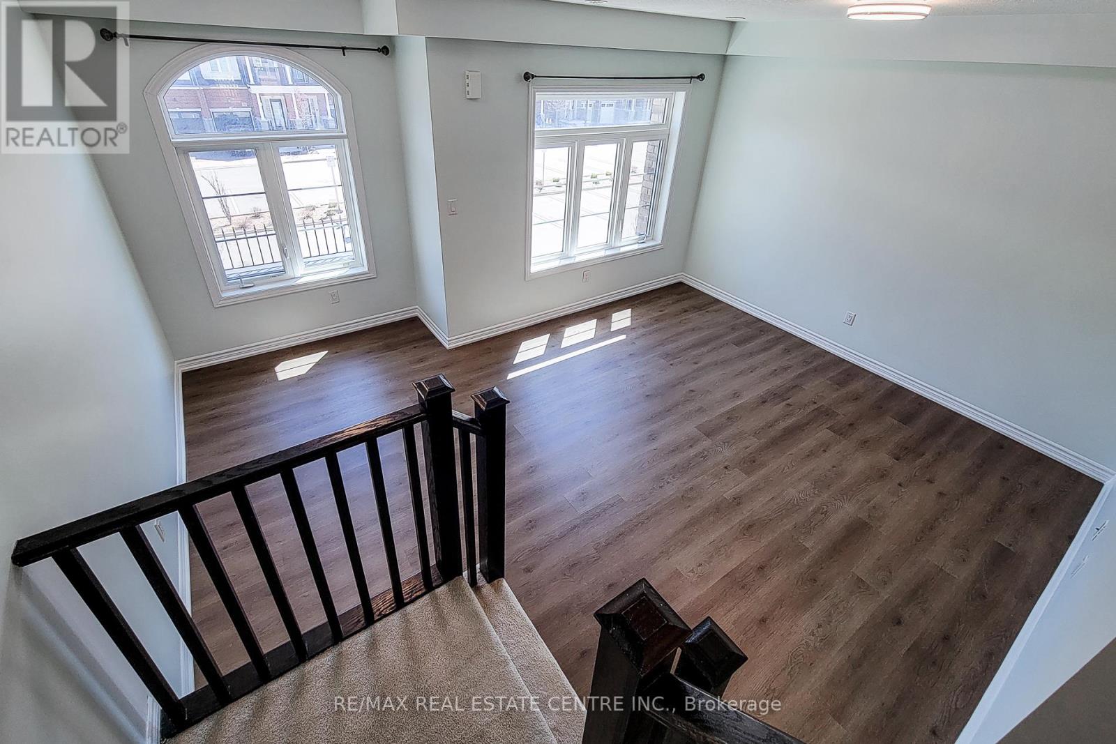 137 BORERS CREEK CIRCLE, Hamilton (Waterdown), Ontario, L8B1W3 — Photo 12