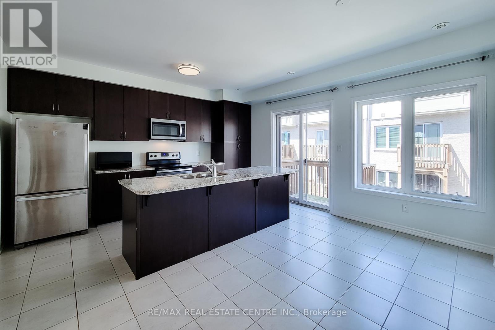 137 BORERS CREEK CIRCLE, Hamilton (Waterdown), Ontario, L8B1W3 — Photo 19