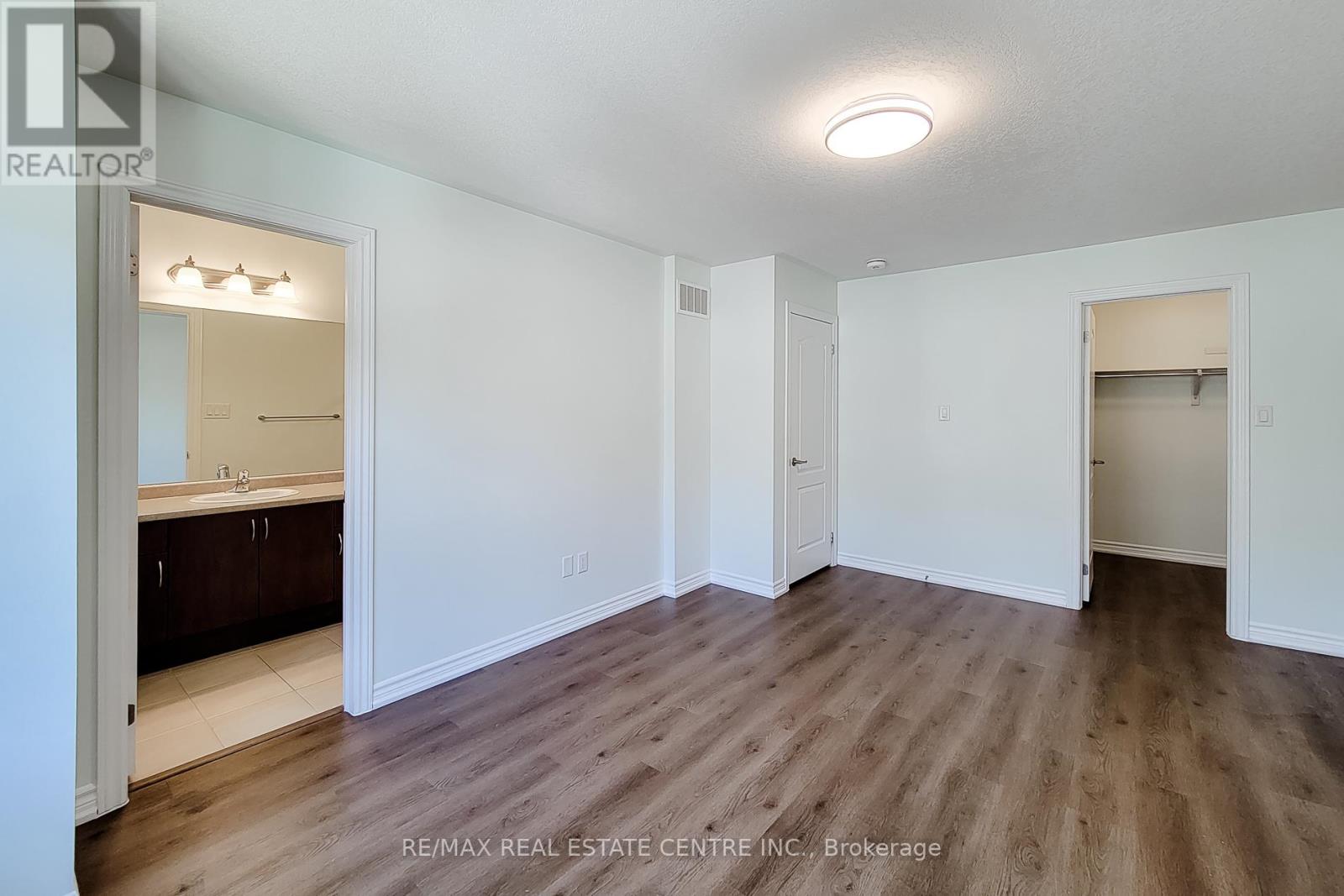 137 BORERS CREEK CIRCLE, Hamilton (Waterdown), Ontario, L8B1W3 — Photo 32