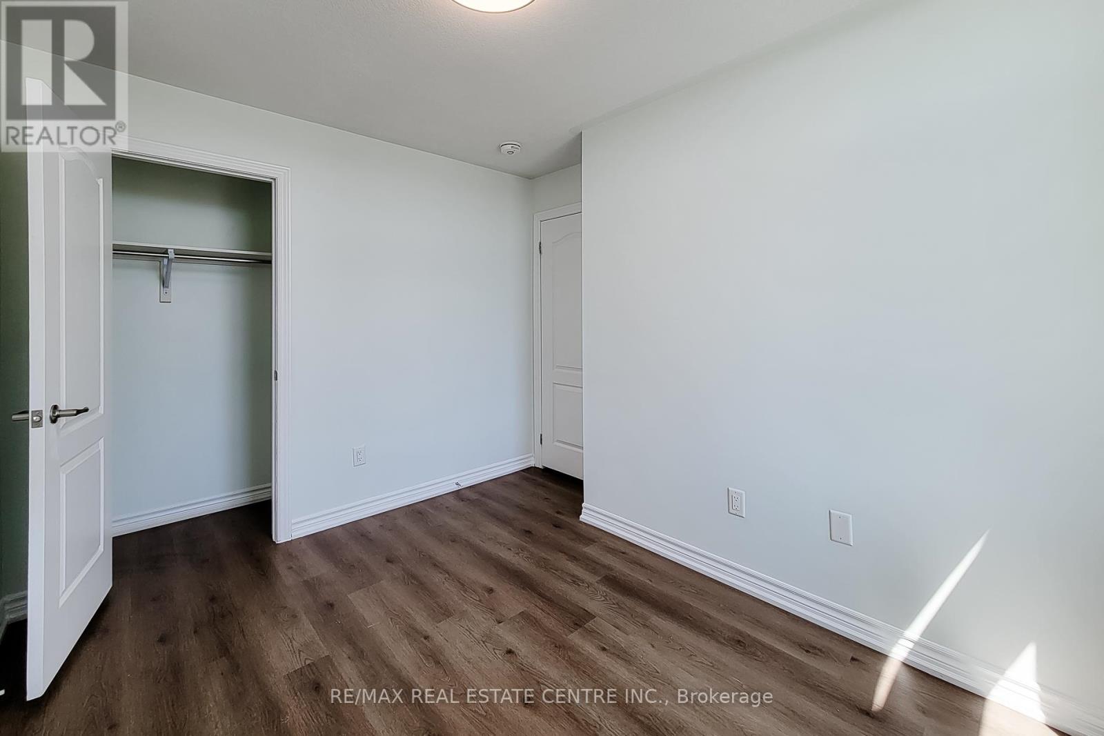 137 BORERS CREEK CIRCLE, Hamilton (Waterdown), Ontario, L8B1W3 — Photo 36