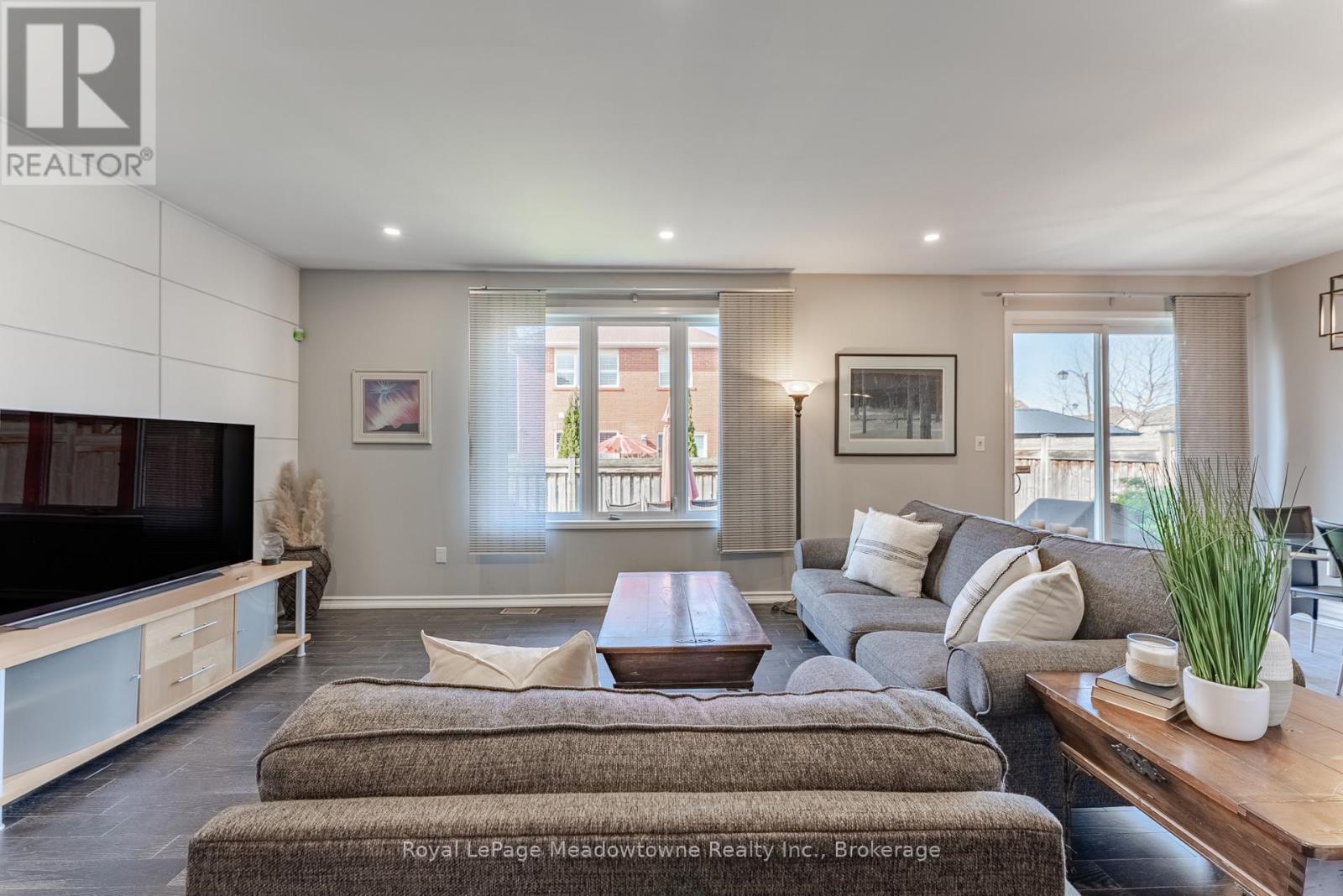 325 GLEAVE TERRACE, Milton (HA Harrison), Ontario, L9T8P1 — Photo 11