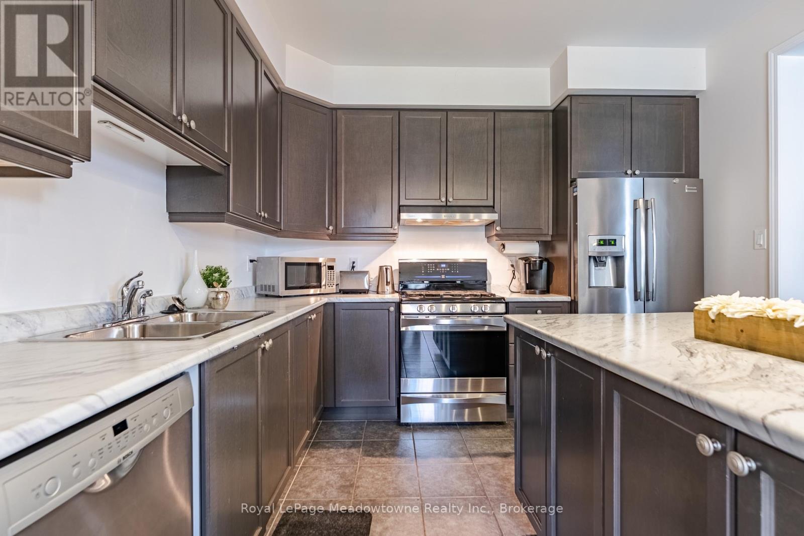 325 GLEAVE TERRACE, Milton (HA Harrison), Ontario, L9T8P1 — Photo 19