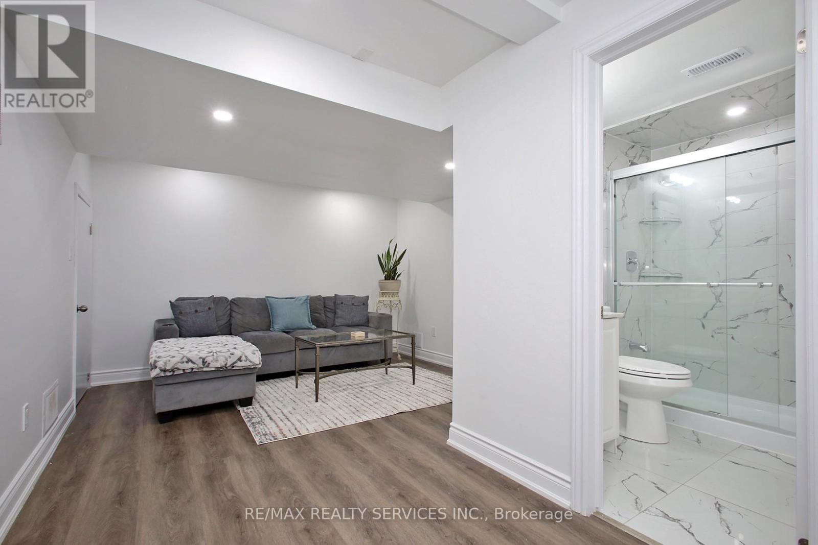 10 ISLE ROYAL TERRACE, Brampton (Bram West), Ontario, L6Y6B1 — Photo 21