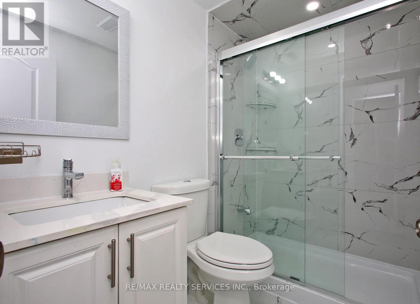 10 ISLE ROYAL TERRACE, Brampton (Bram West), Ontario, L6Y6B1 — Photo 22