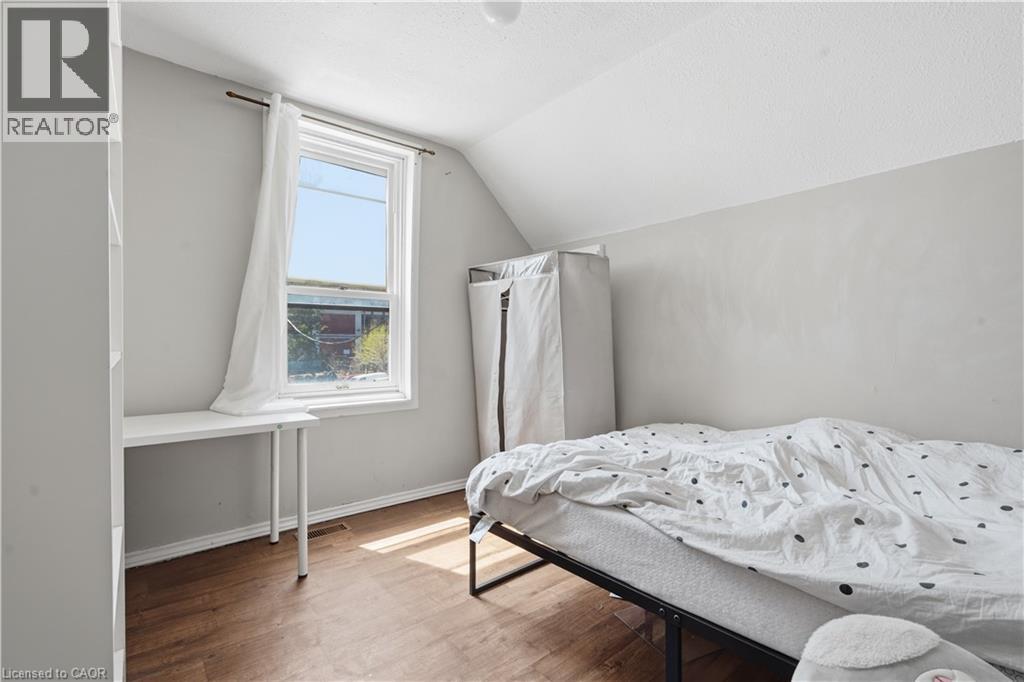 211 REBECCA Street, Hamilton, Ontario, L8R1C2 — Photo 16