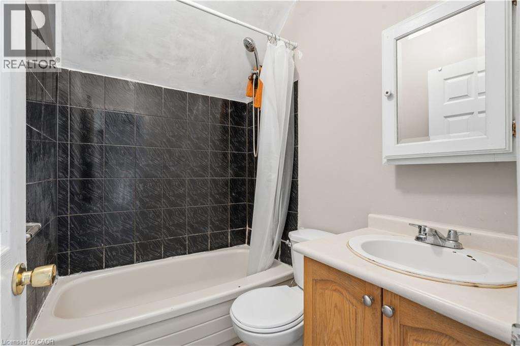 211 REBECCA Street, Hamilton, Ontario, L8R1C2 — Photo 18