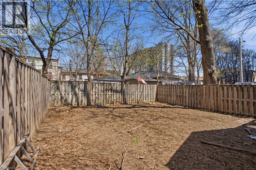 211 REBECCA Street, Hamilton, Ontario, L8R1C2 — Photo 21