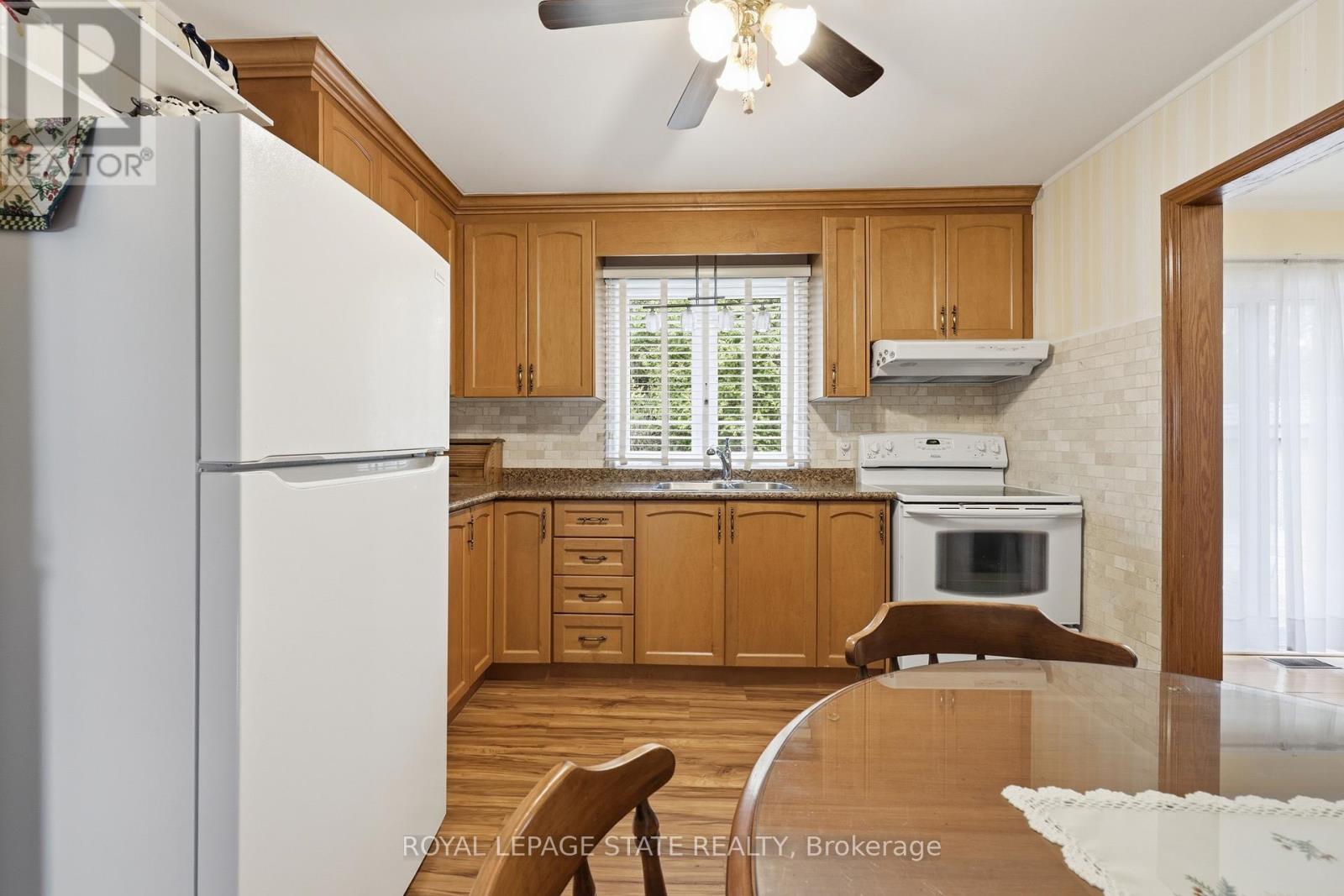 37 CENTRAL PARK AVENUE, Hamilton (Dundas), Ontario, L9H2M5 — Photo 10