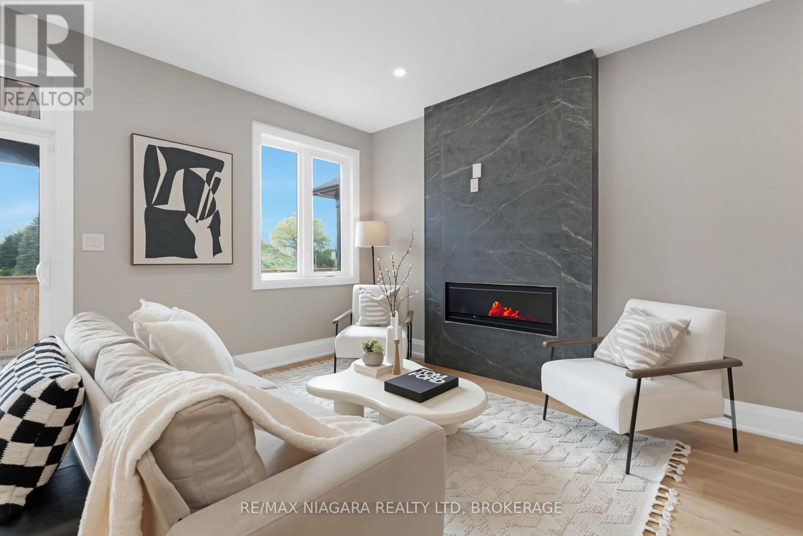 6200 CURLIN CRESCENT, Niagara Falls (Forestview), Ontario, L2H0B8 — Photo 12