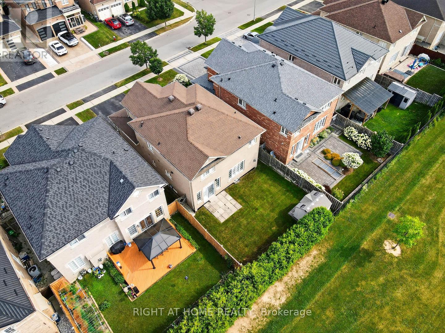 7 MESSINA AVENUE, Brampton (Bram West), Ontario, L6Y0M6 — Photo 3