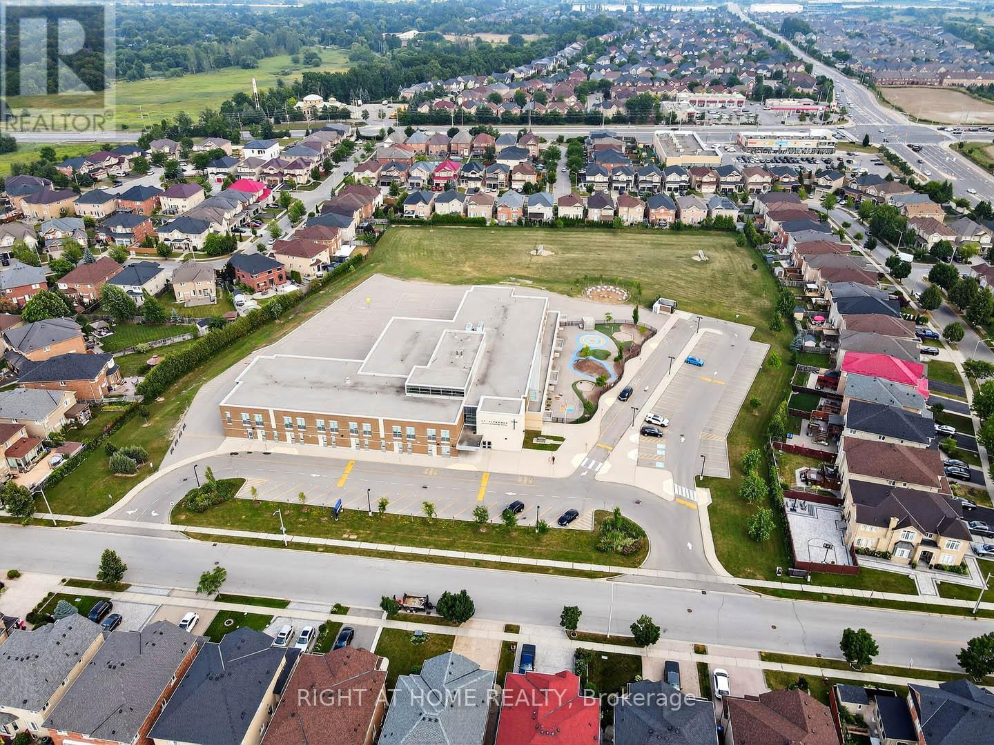 7 MESSINA AVENUE, Brampton (Bram West), Ontario, L6Y0M6 — Photo 34