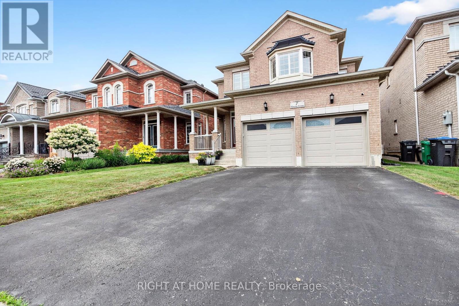 7 MESSINA AVENUE, Brampton (Bram West), Ontario, L6Y0M6 — Photo 4