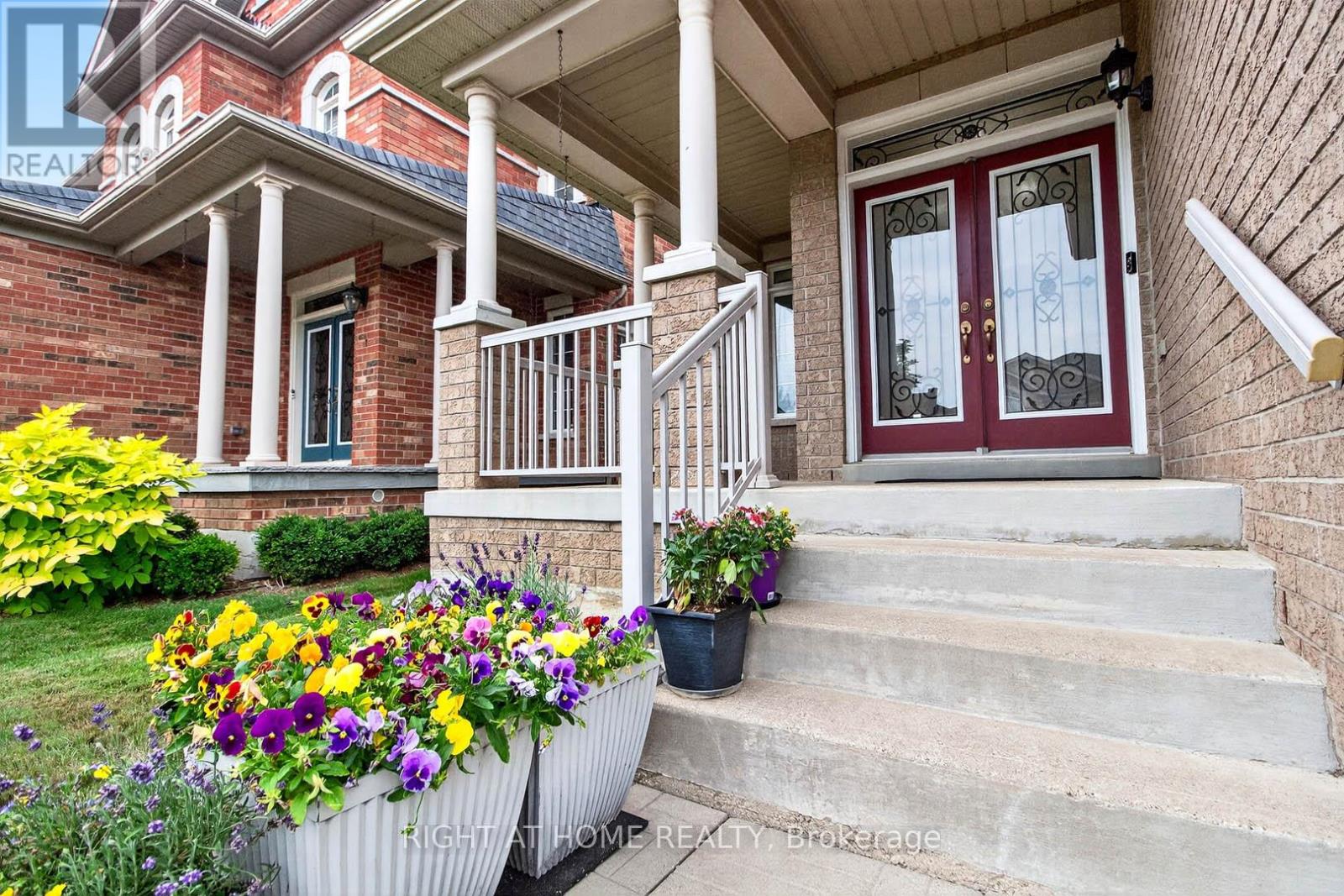 7 MESSINA AVENUE, Brampton (Bram West), Ontario, L6Y0M6 — Photo 5