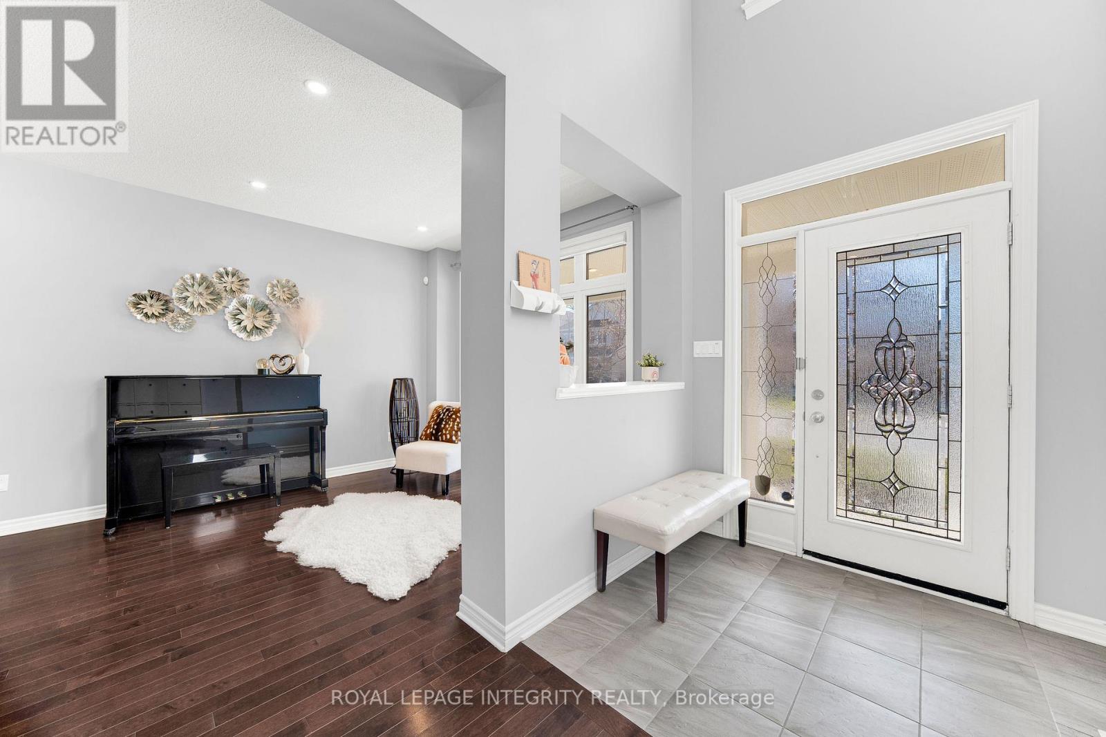 568 EGRET WAY, Ottawa, Ontario, K2C3H2 — Photo 3