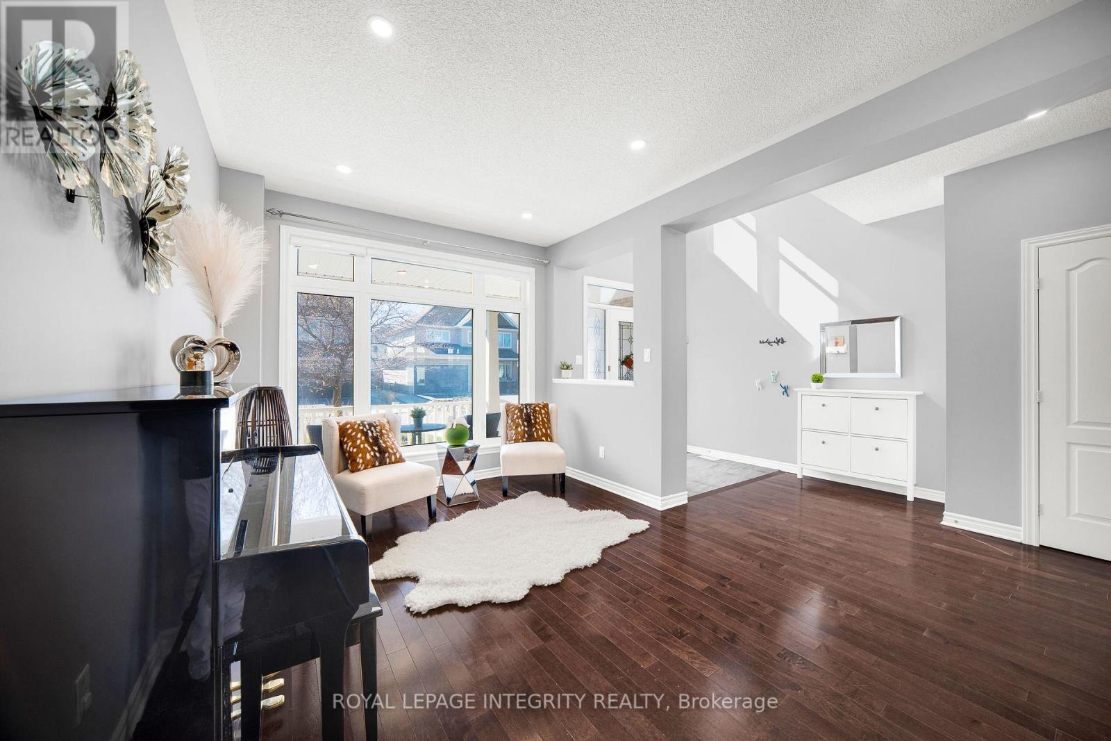 568 EGRET WAY, Ottawa, Ontario, K2C3H2 — Photo 4