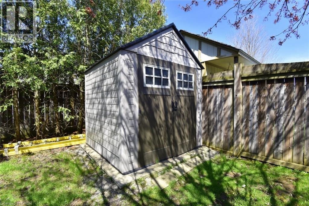 72 ETHERINGTON Crescent, Binbrook, Ontario, L0R1C0 — Photo 19