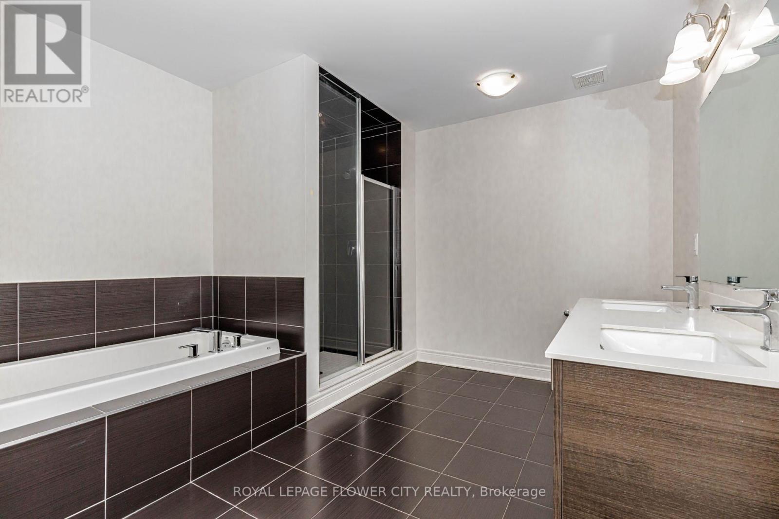 462 SHEAFFE PLACE, Milton (FO Ford), Ontario, L9E1K1 — Photo 12