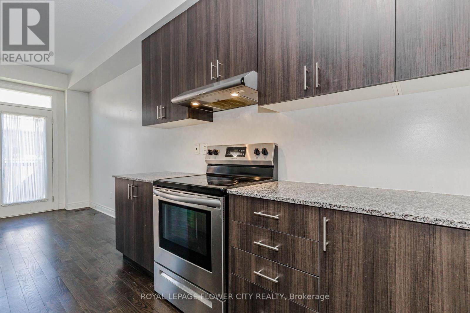 462 SHEAFFE PLACE, Milton (FO Ford), Ontario, L9E1K1 — Photo 8