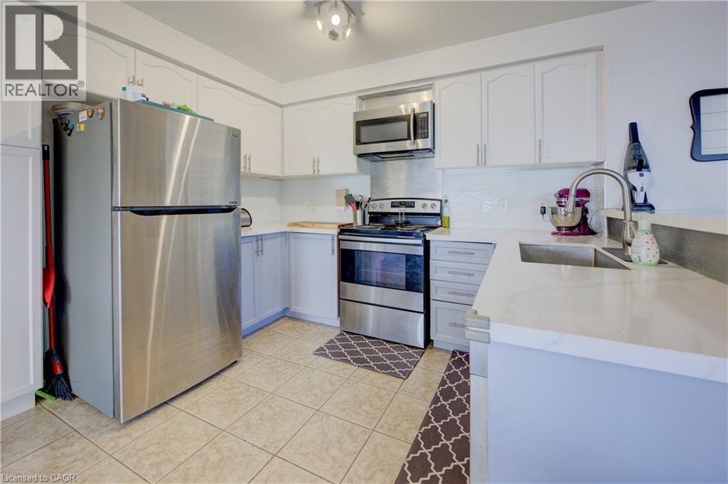 12 BUGDALE Drive, Cambridge, Ontario, N1T2K2 — Photo 17