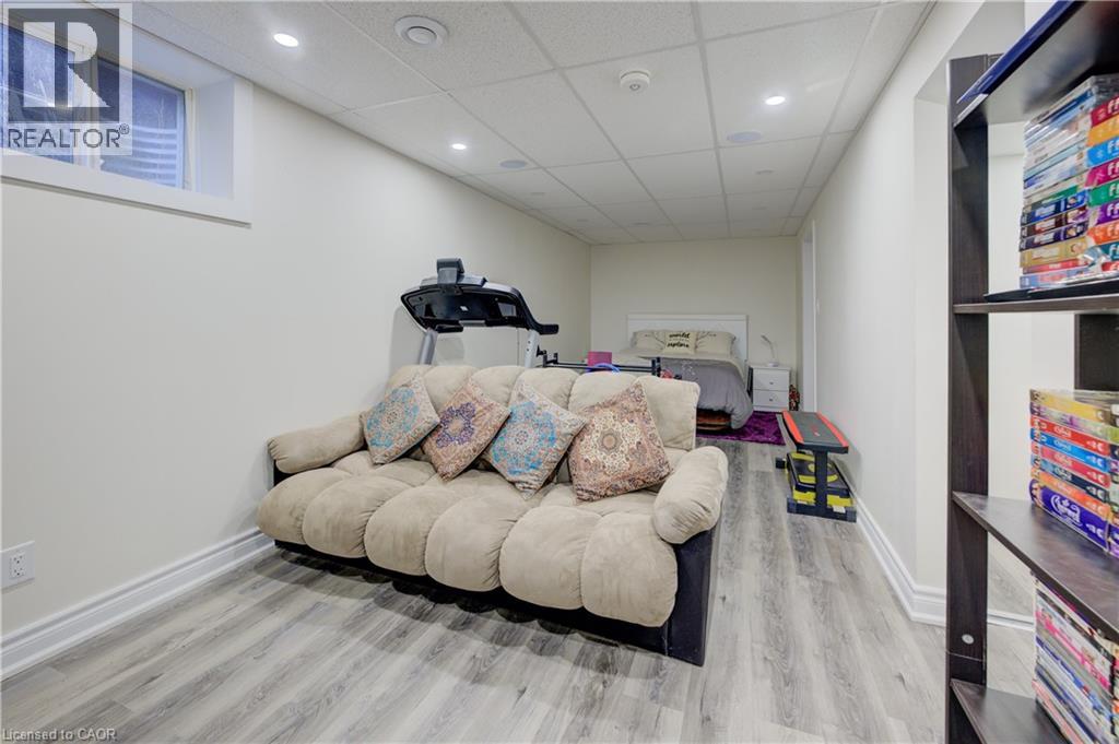 12 BUGDALE Drive, Cambridge, Ontario, N1T2K2 — Photo 32