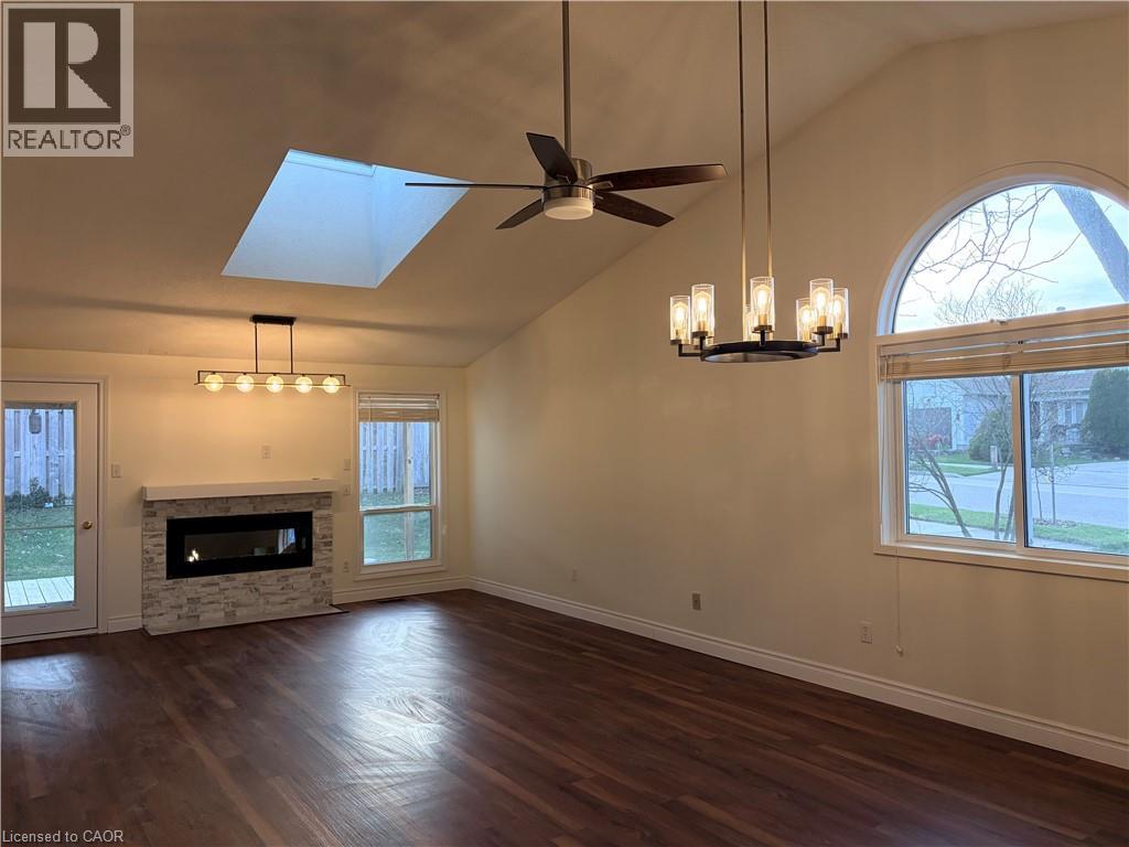 209 HALDANE Court, Waterloo, Ontario, N2T1T6 — Photo 10