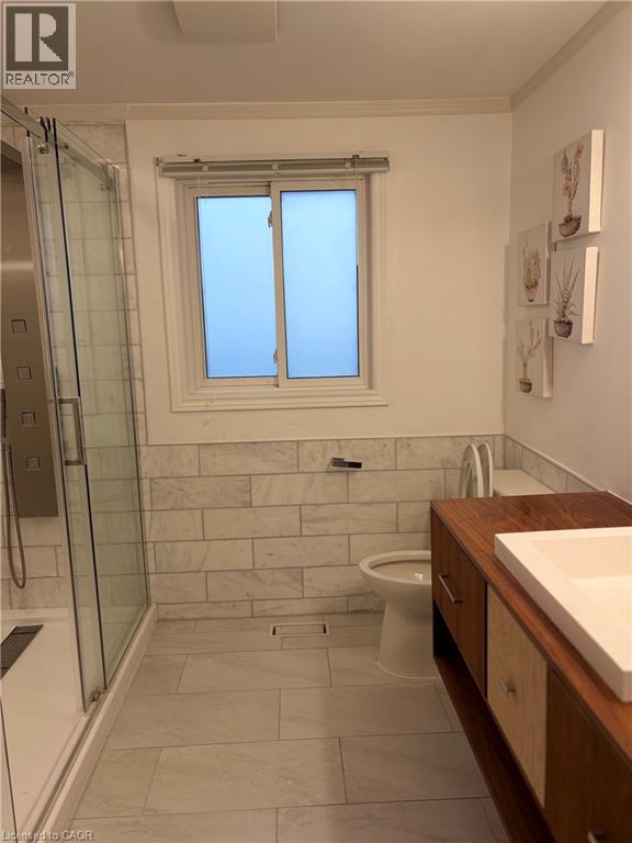 209 HALDANE Court, Waterloo, Ontario, N2T1T6 — Photo 18