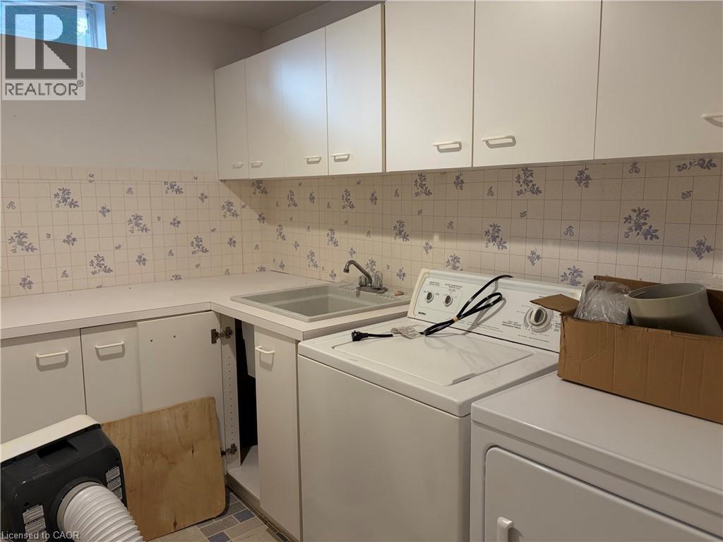 209 HALDANE Court, Waterloo, Ontario, N2T1T6 — Photo 28