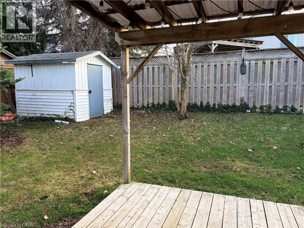 209 HALDANE Court, Waterloo, Ontario, N2T1T6 — Photo 33