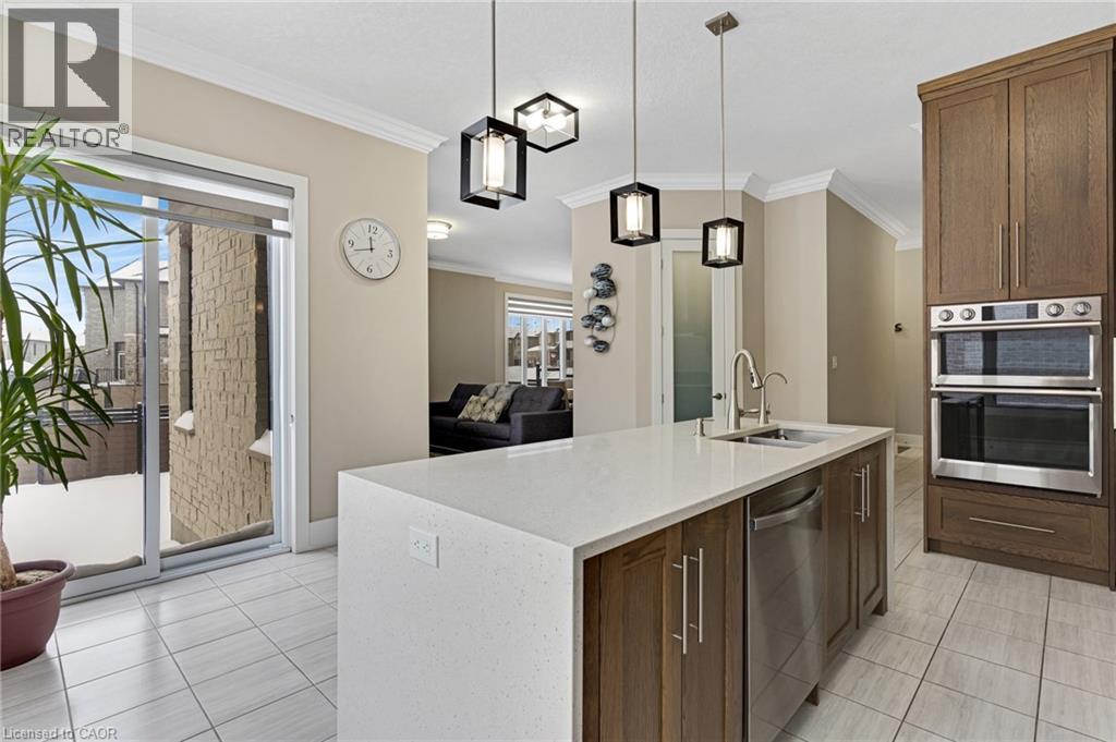 900 PONDCLIFFE Court, Kitchener, Ontario, N2R0M4 — Photo 15