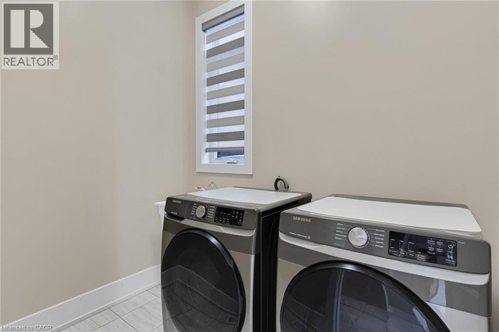 900 PONDCLIFFE Court, Kitchener, Ontario, N2R0M4 — Photo 17